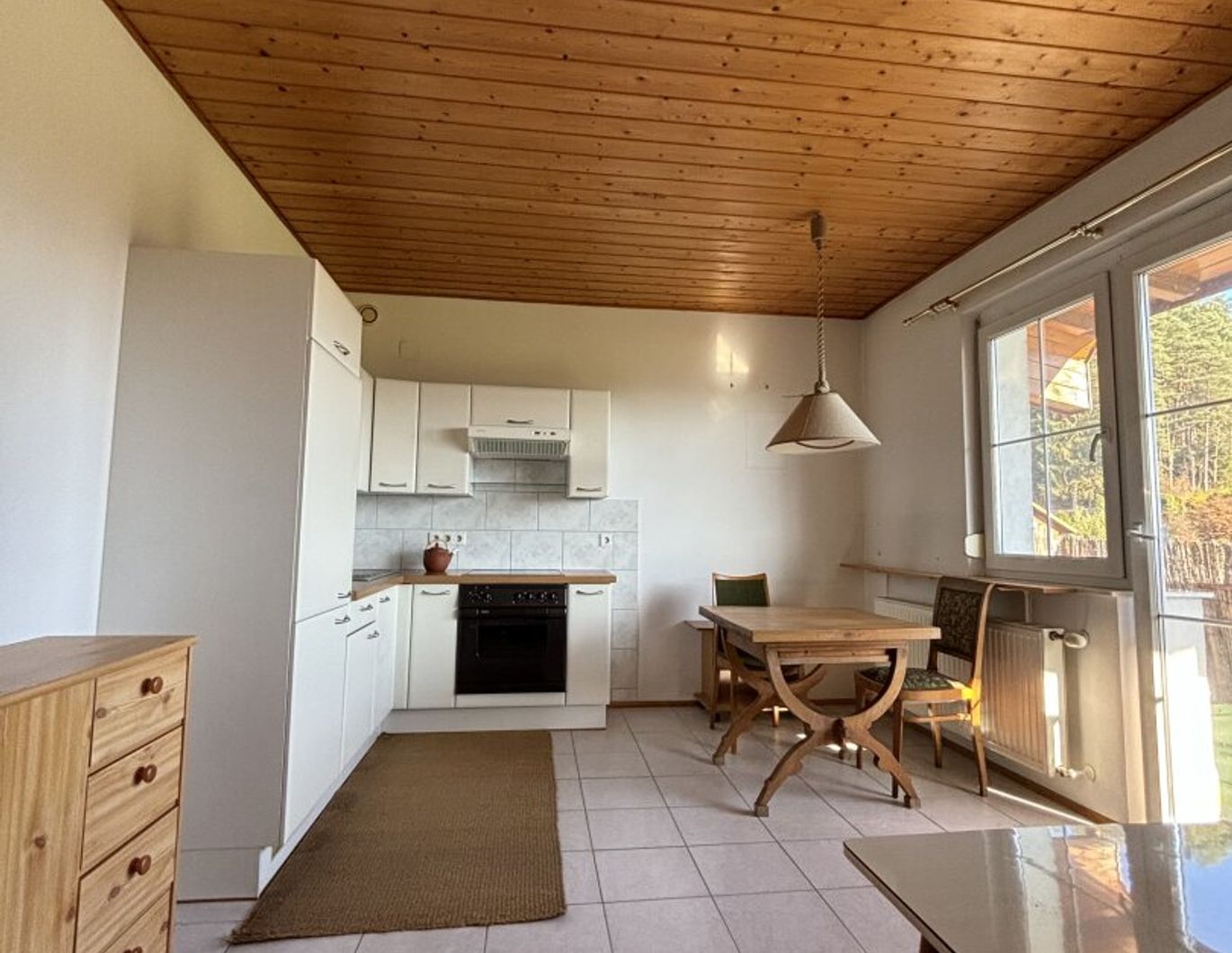 2-Zimmer Wohnung mit Parkplatz und Balkon