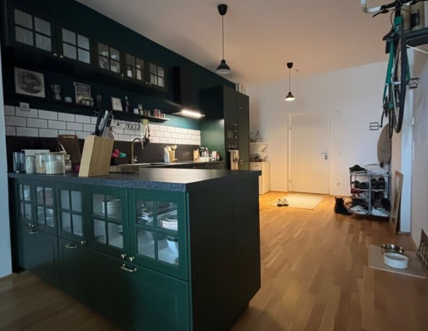 Helle 2,5-Zimmer-Wohnung mit viel Platz in der Zeileisstraße - offene Wohnküche & Ablöse möglich