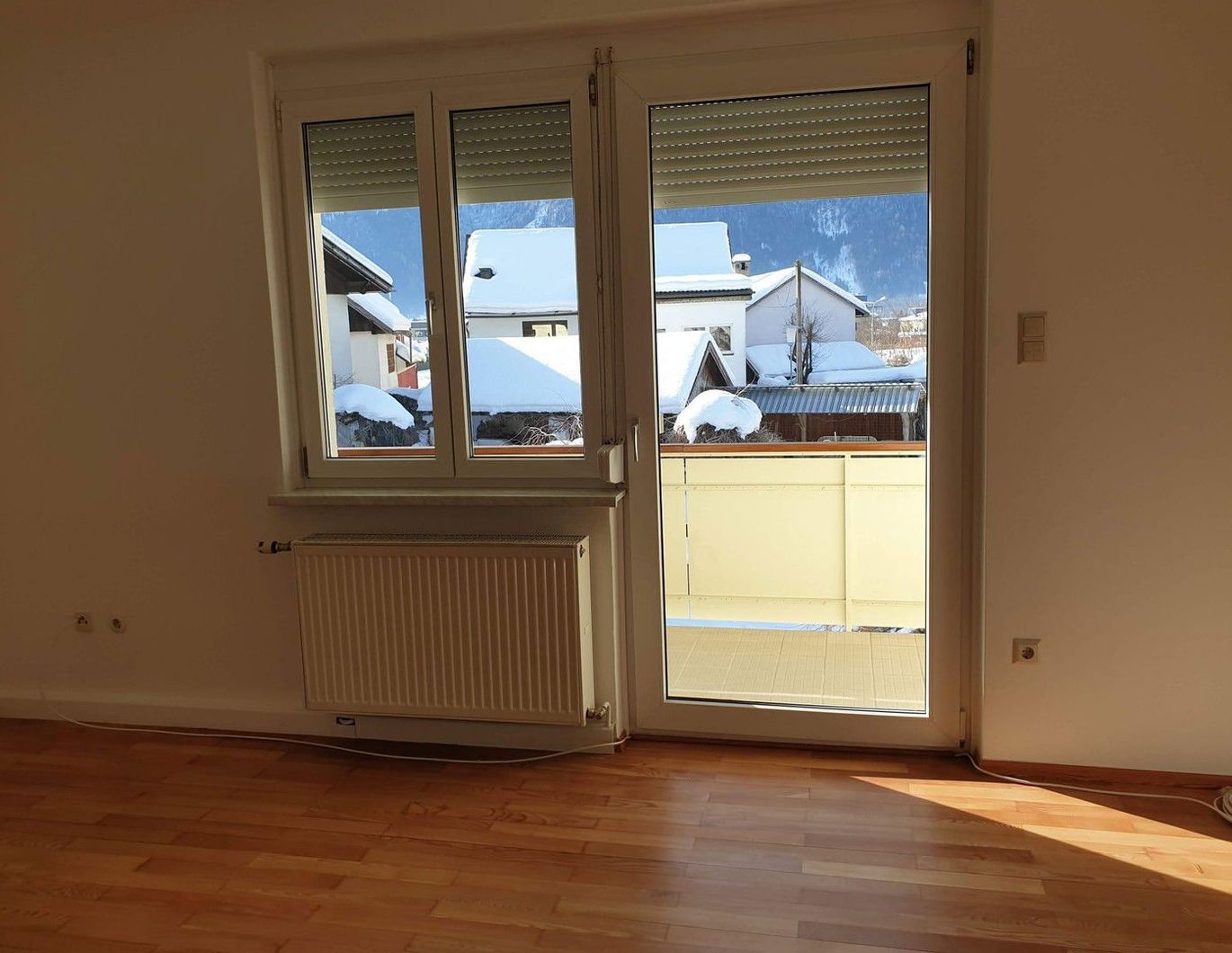 Nachmieter gesucht - Ruhige 2-Zimmer-Wohnung mit Loggia, großem Keller, Garten & Bergblick