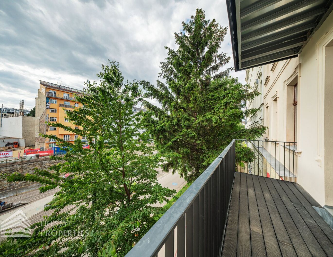 Moderne 3-Zimmer Wohnung in zentraler Lage mit Balkon