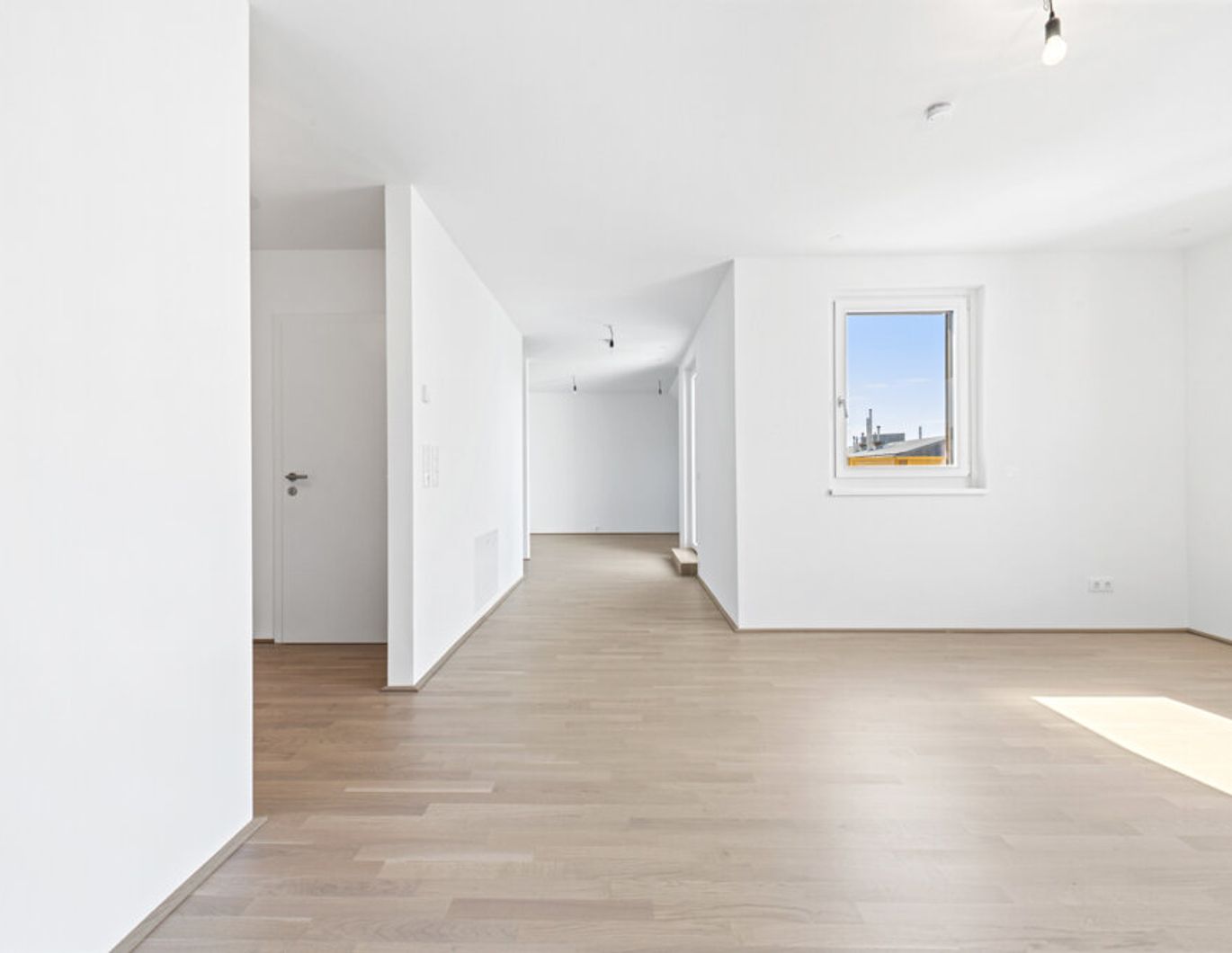 SOLEY - Großzügige 3-Zimmer Wohnung mit Terrasse - Top 52