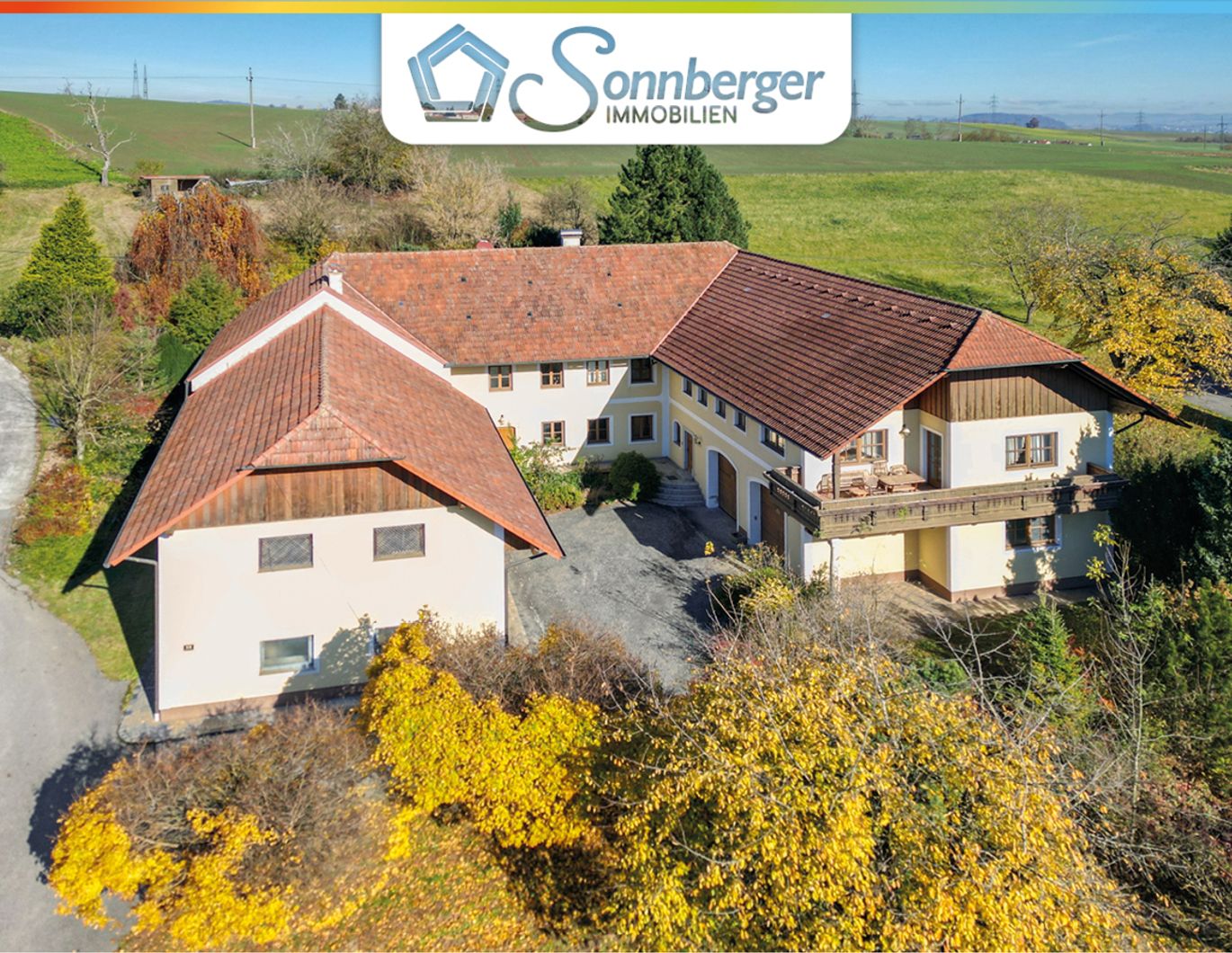 RESCHENGUT - Dreiseithof mit 3 Wohneinheiten im Dorfgebiet, Pferdehaltung möglich