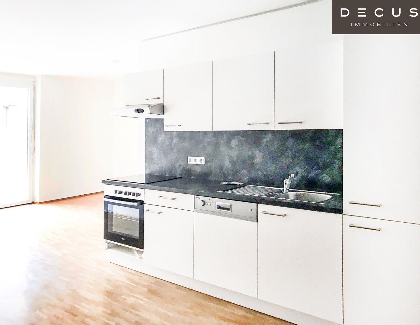 | GARTENWOHNUNG | HAUPTBAHNHOF | 3-ZIMMER