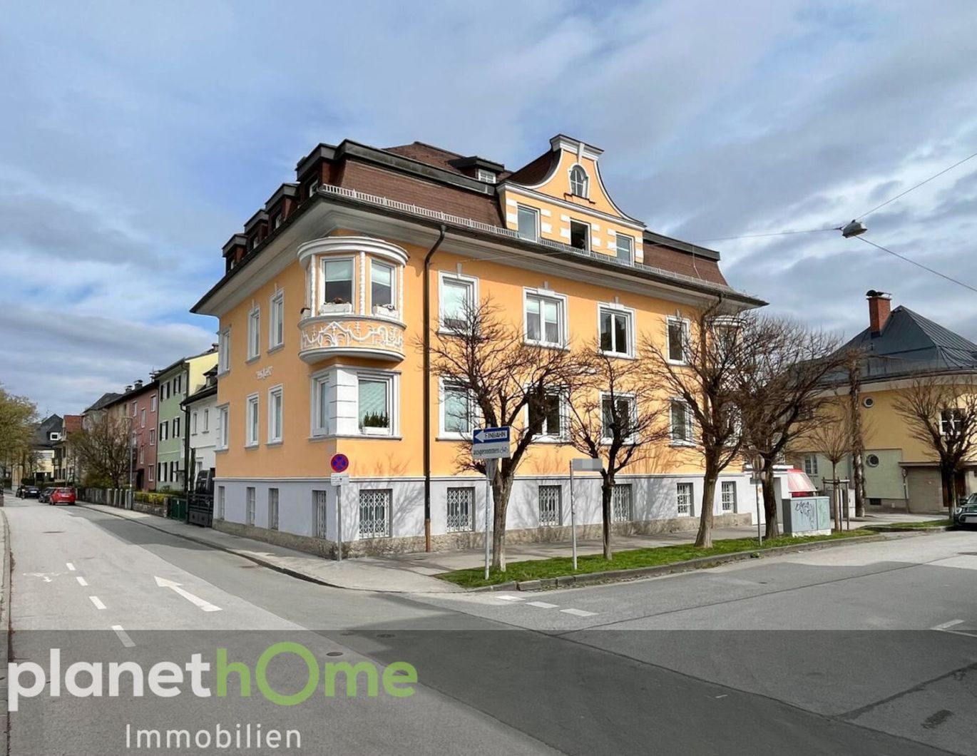 Altbauwohnung mit Salzachblick für Vorstadt-Liebhaber