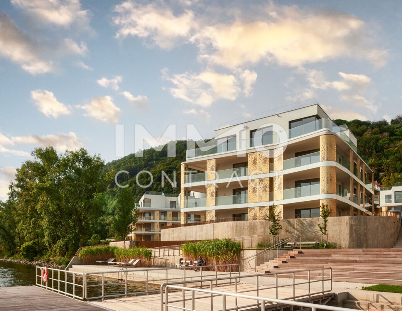 Penthouse der Extraklasse! Luxus pur direkt am Wasser mit 234m² Dachterrasse!