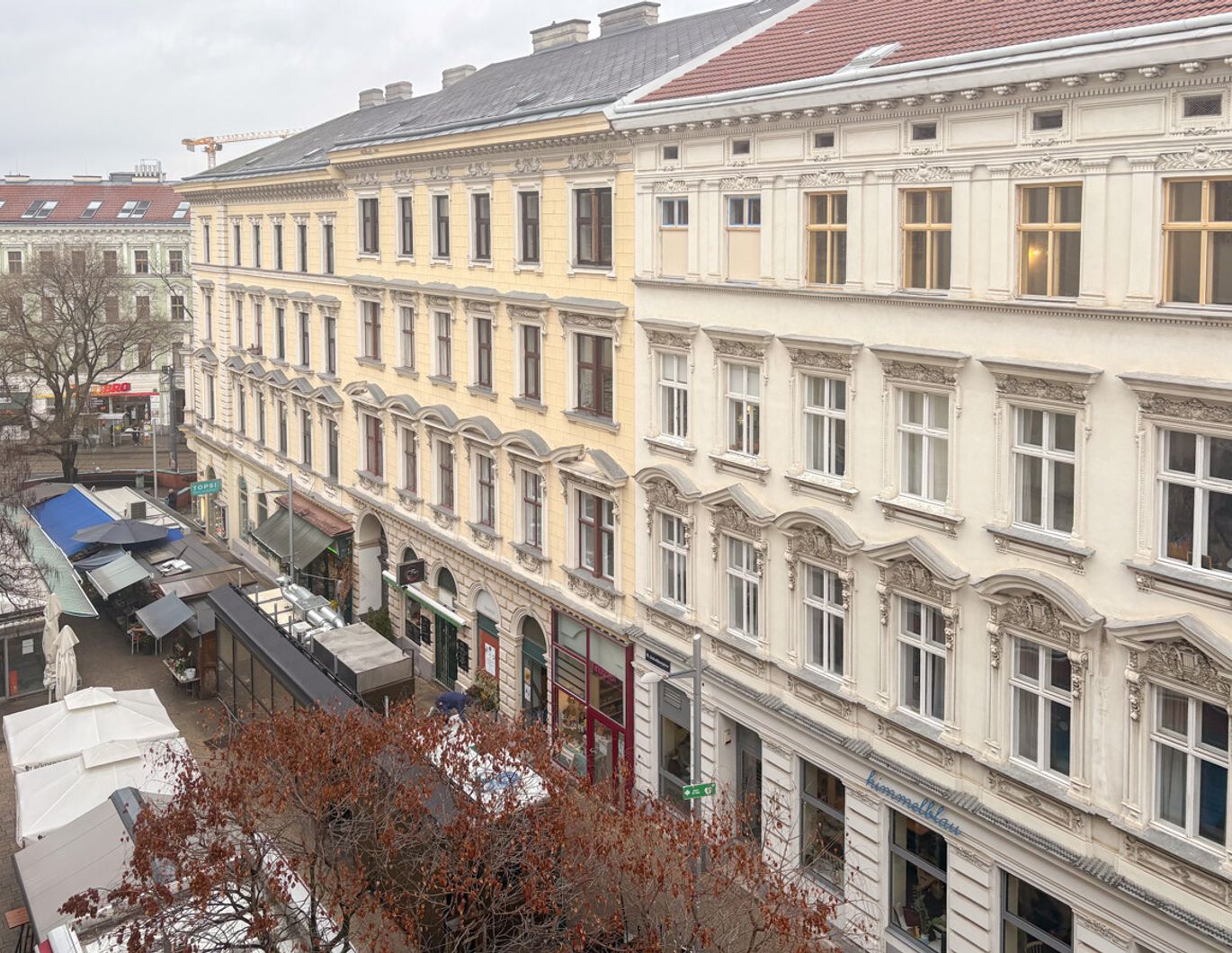 Wunderschön renovierte Altbauwohnung am Kutschkermarkt