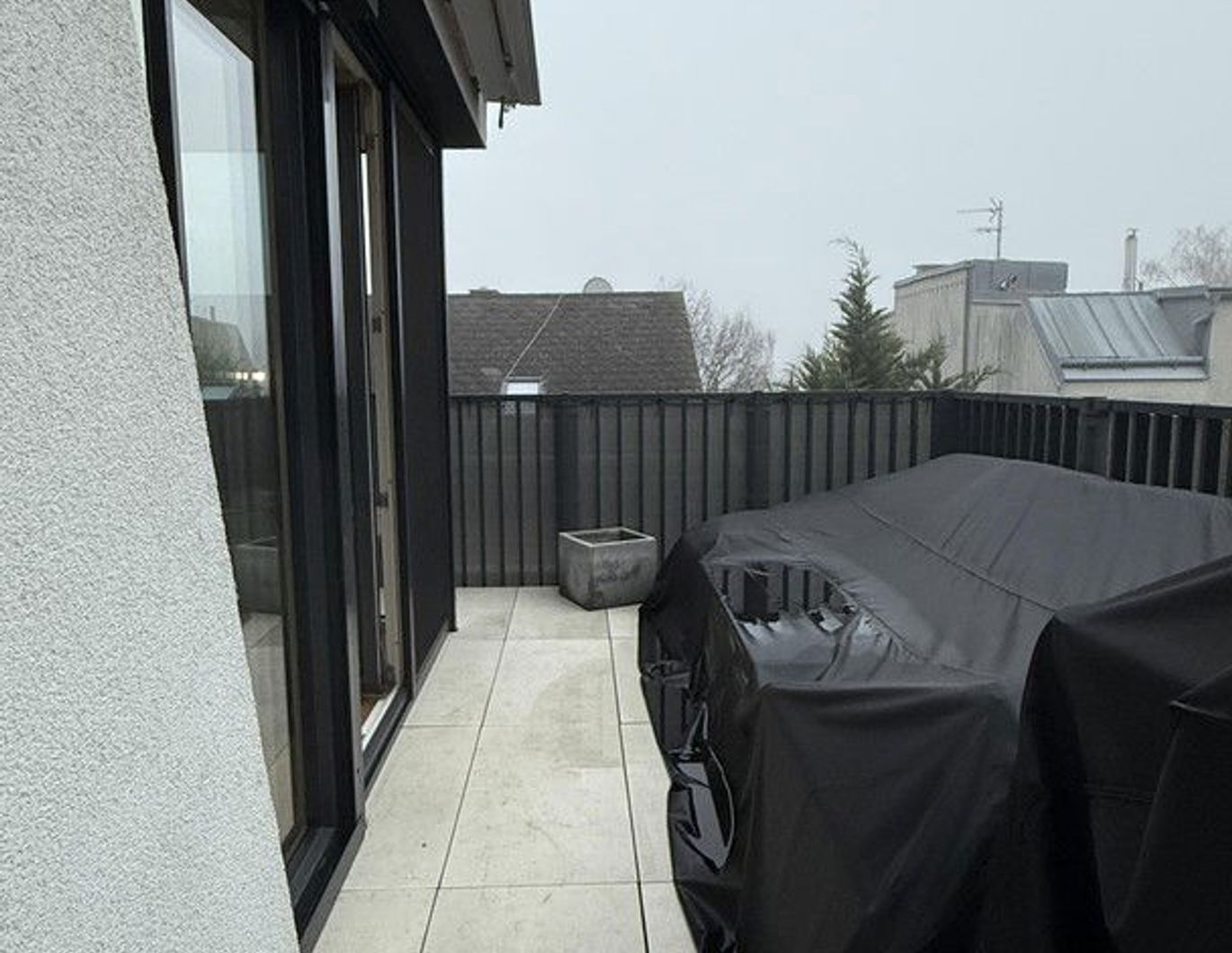 City-Aparment nähe Wienerberg | 2 Zimmer mit großzügiger Terrasse | klimatisiert | Garage