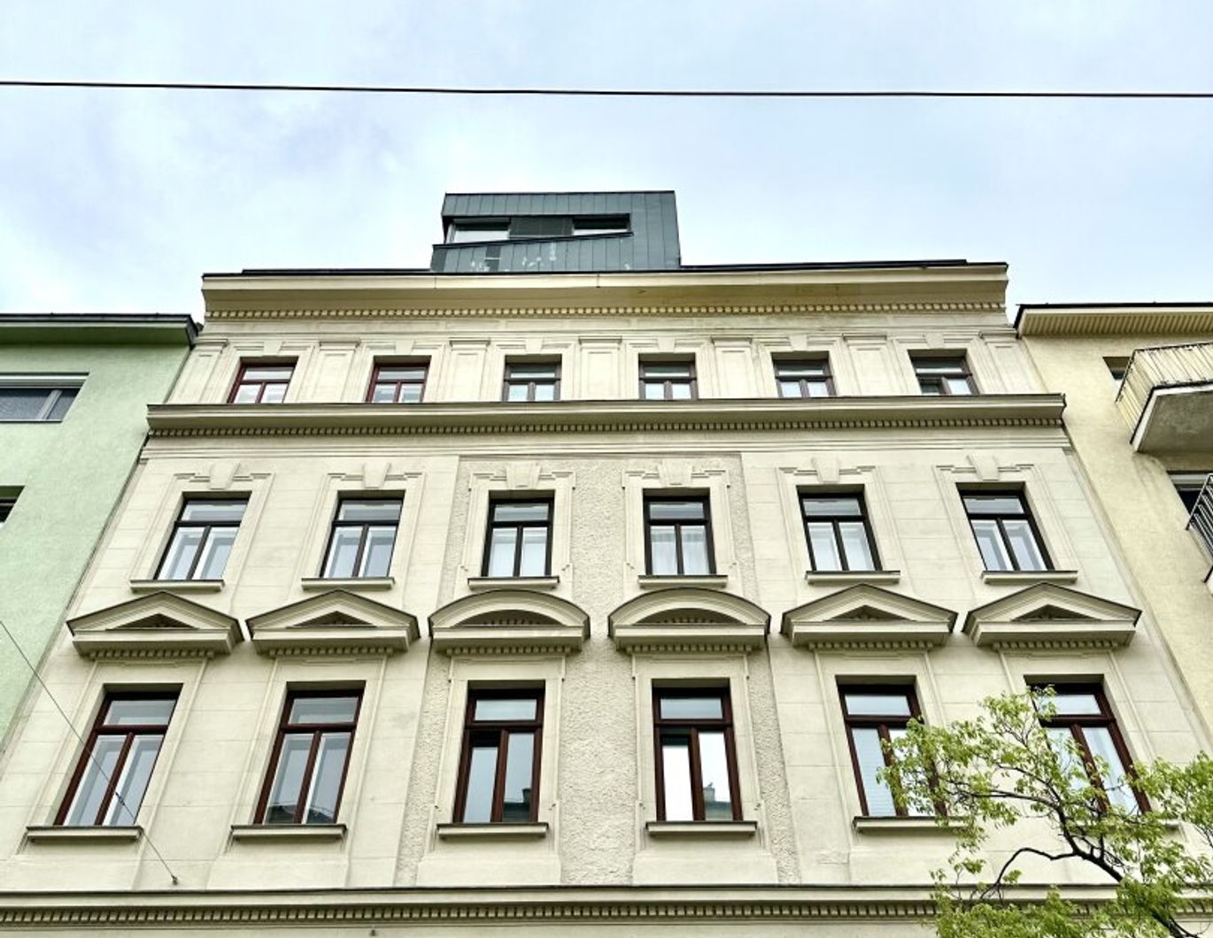 Gartenwohnung in Top-Lage, in einem sehr schönen gepflegten Altbau!