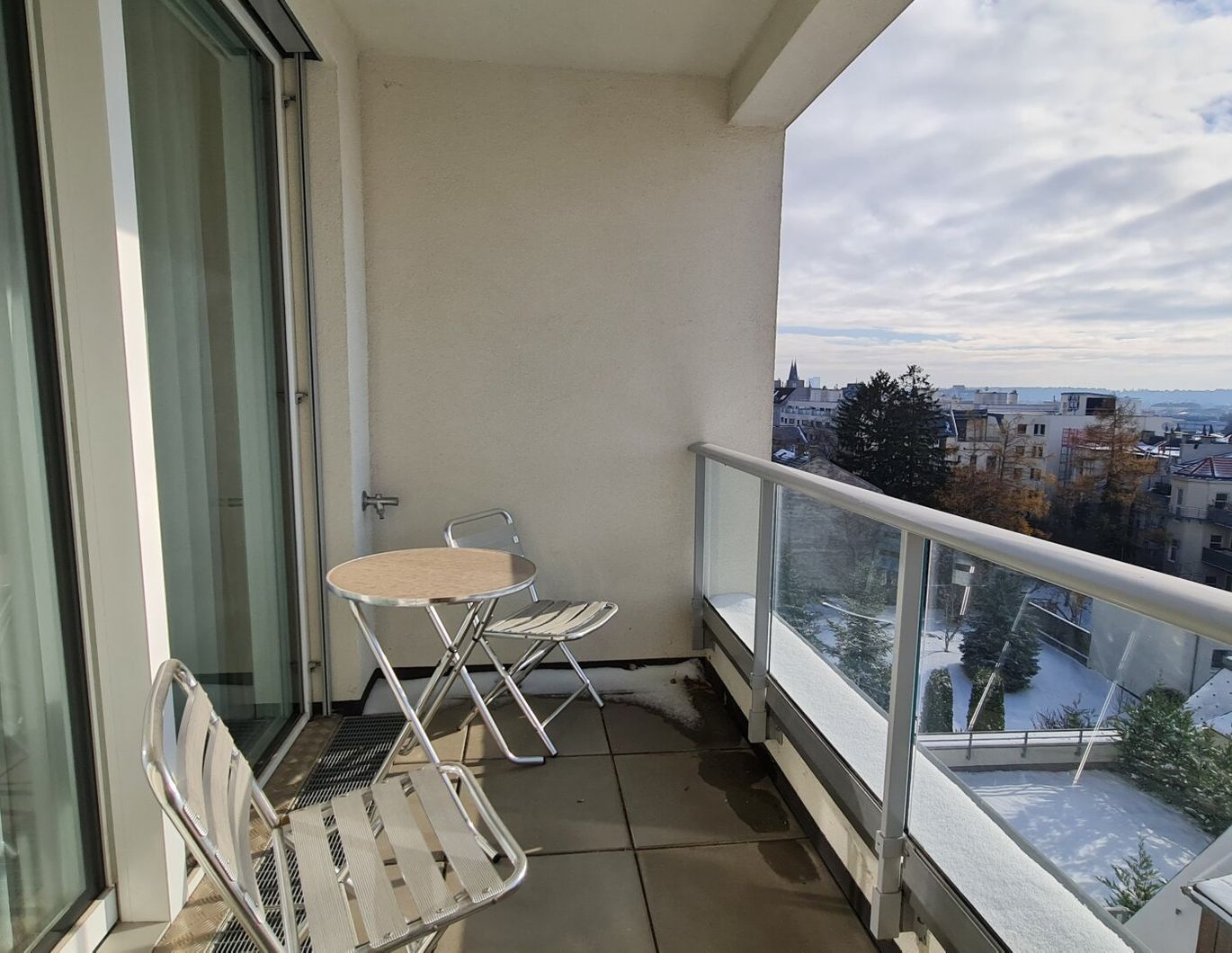 Balkonfeeling! smarte 2-Zimmer-Wohnung am Baumgartner-Casino-Park