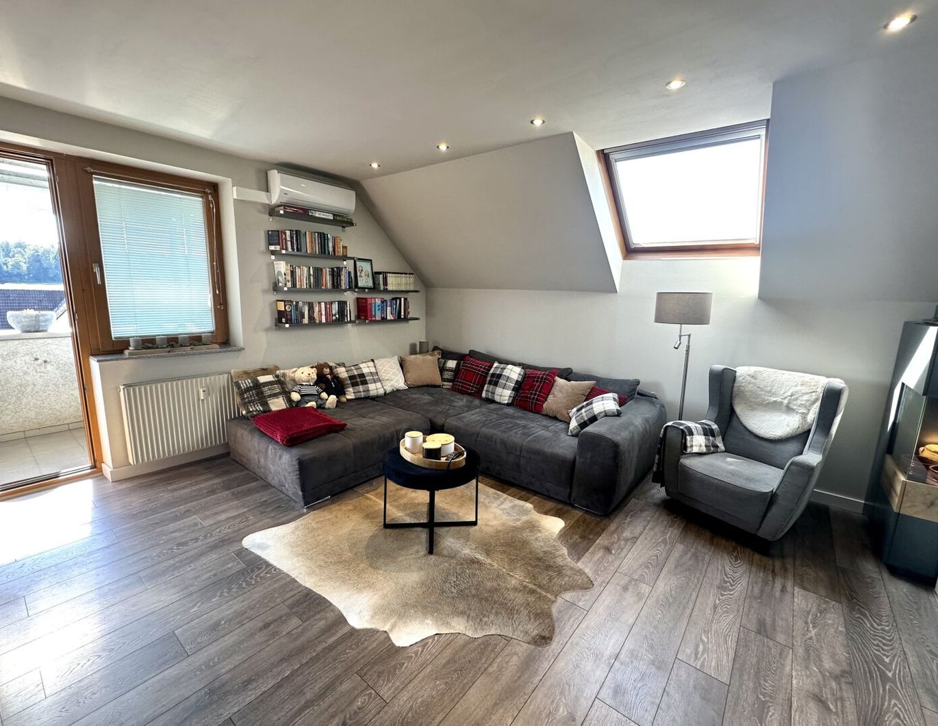 Wohnen im Grünen! 2-Zimmer-Wohnung mit extra Küche und sonnigem Balkon im Süden von Graz