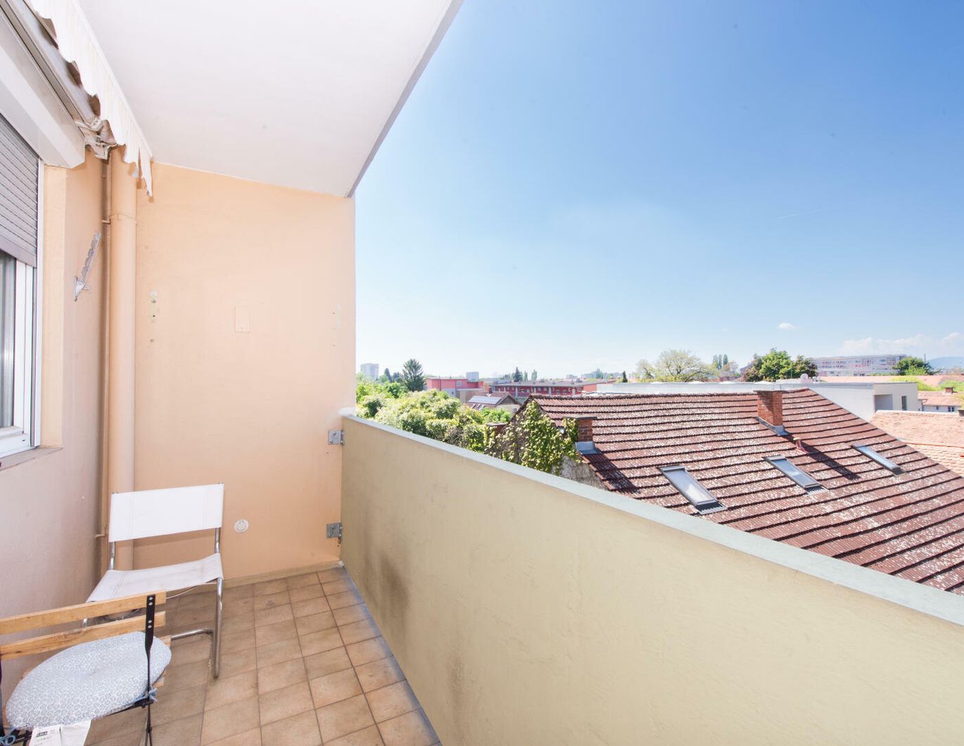 Geräumige 4-Zimmer Wohnung mit Loggia in zentrumsnähe - Moserhofgasse 49, 8010 Graz