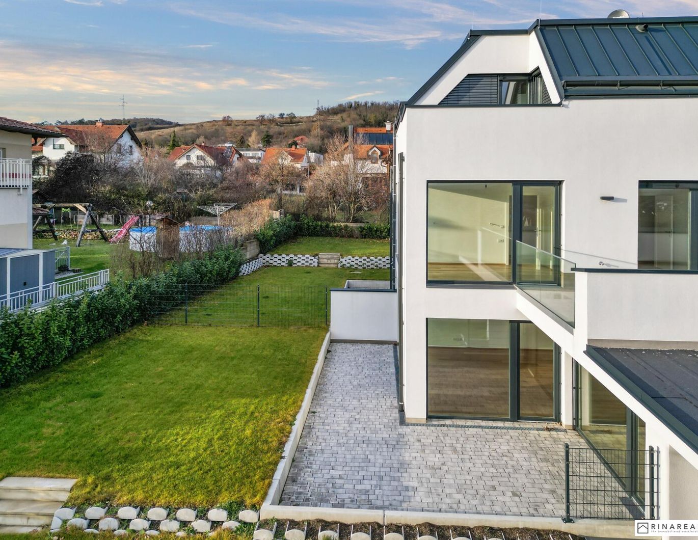 AHORNGASSE | Wunderschöne, moderne & lichtdurchflutete Doppelhaushälfte | 5 Zimmer - 140 m² | St. Georgen, Eisenstadt