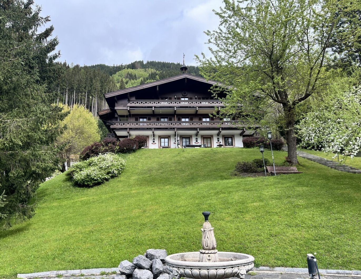 Gemütliche 2-Zimmer-Wohnung mit Kitzsteinhornblick