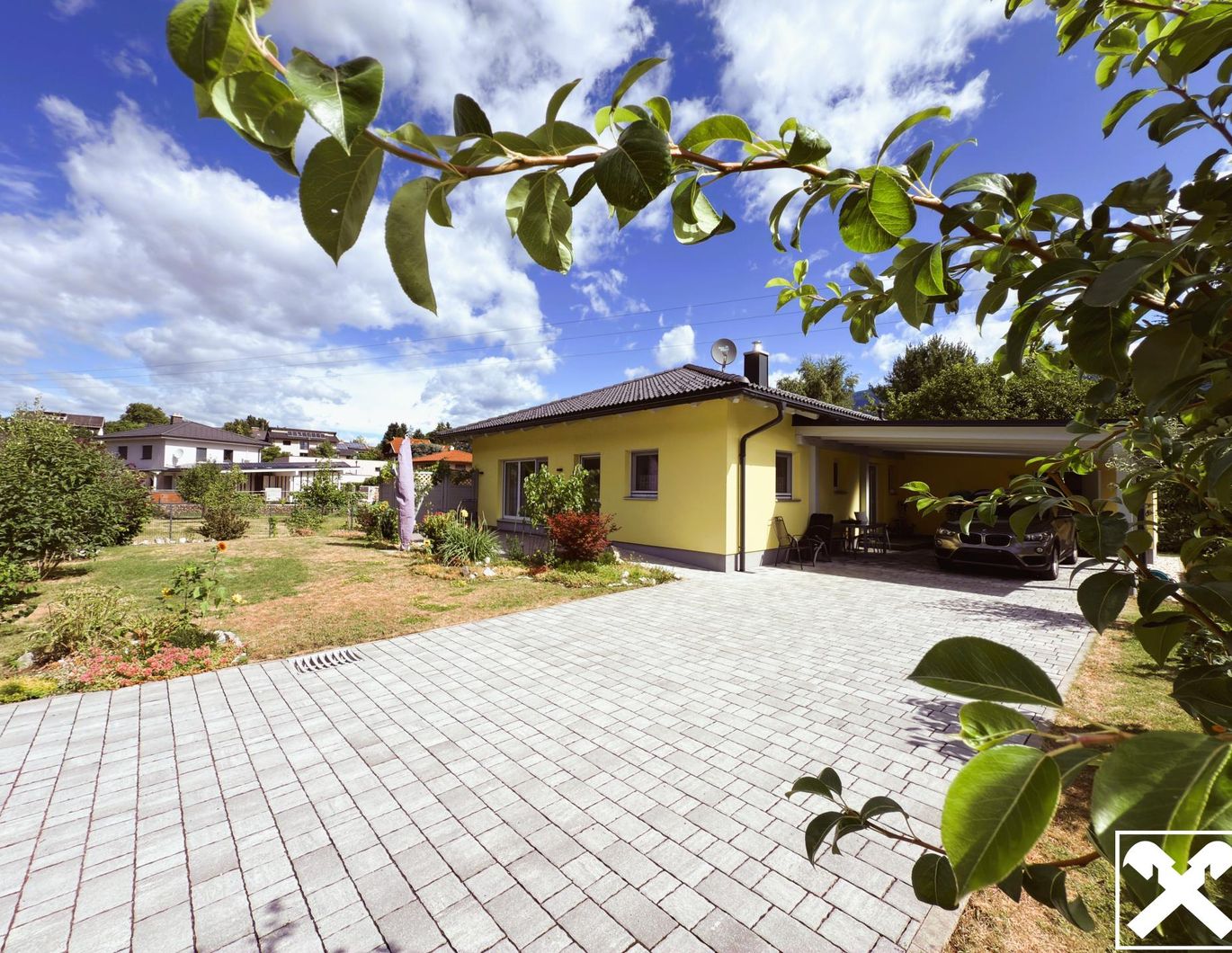 Neuwertiger Bungalow in toller Lage