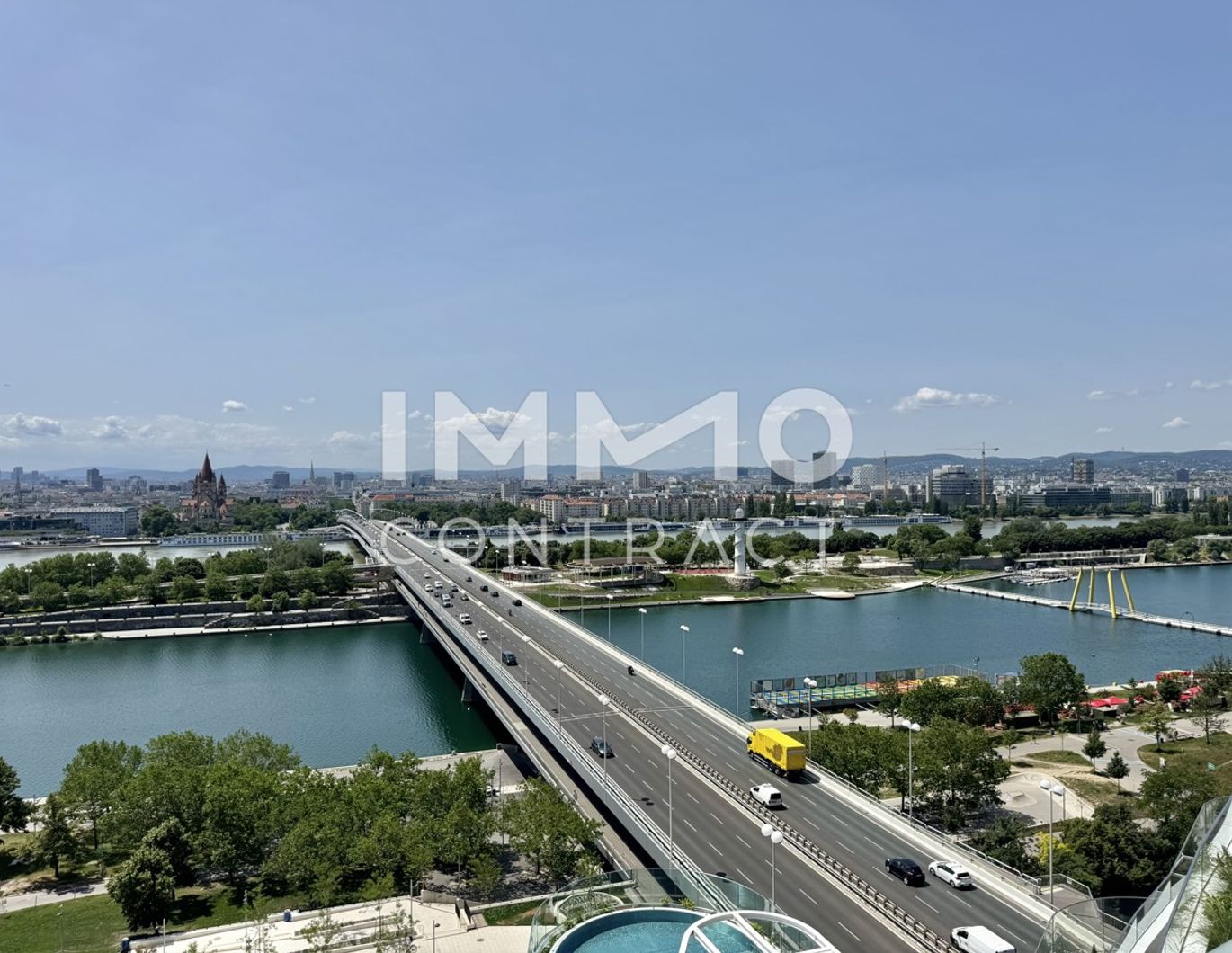 ERSTBEZUG: Anlegerwohnung direkt an der neuen Donau mit herrlichem Stadtblick!