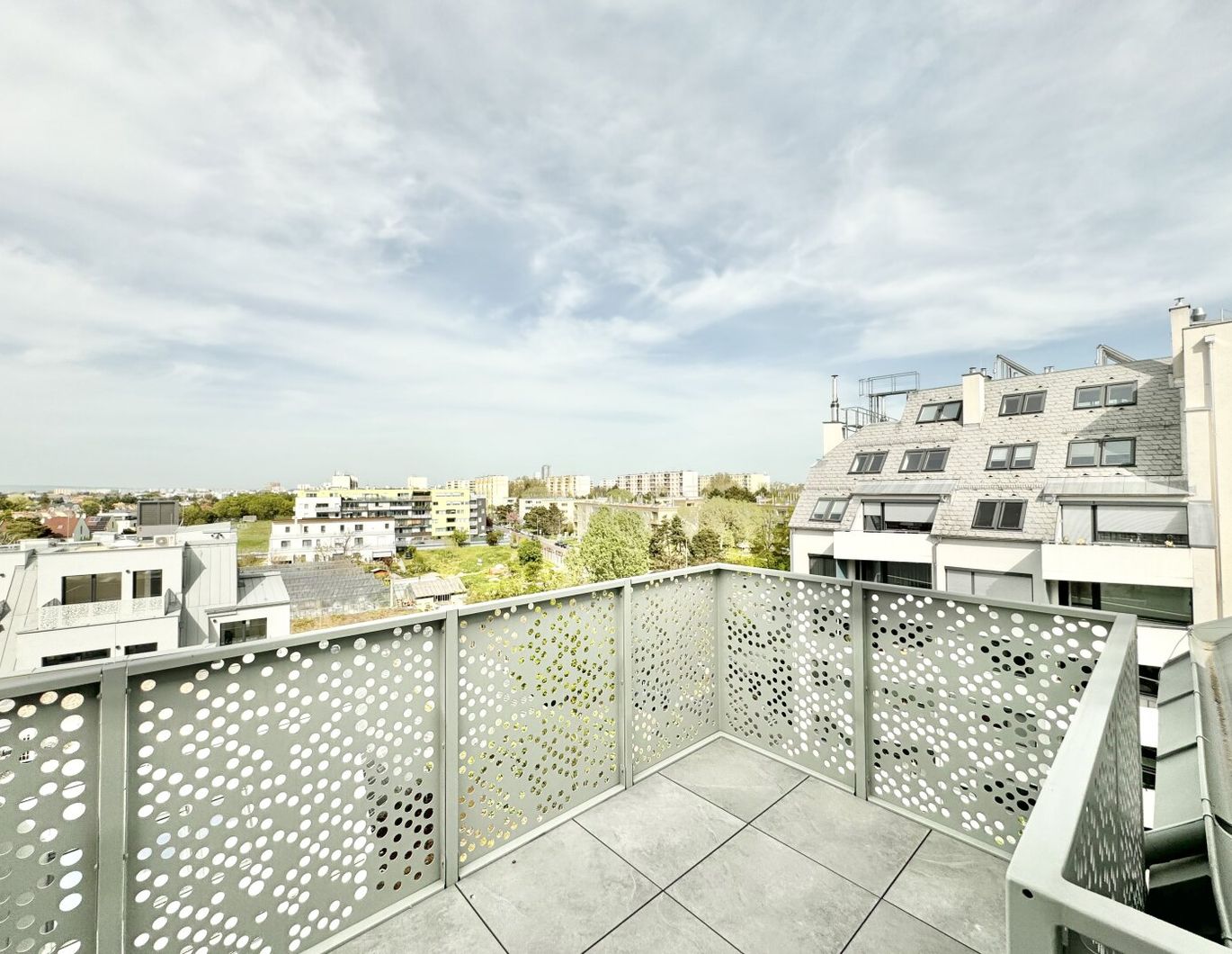 WOHNOASE DONAUFELD | STILVOLLE NEUBAU ERSTBEZÜGE MIT TERRASSEN, EIGENGÄRTEN & TIEFGARAGE 1220 Wien