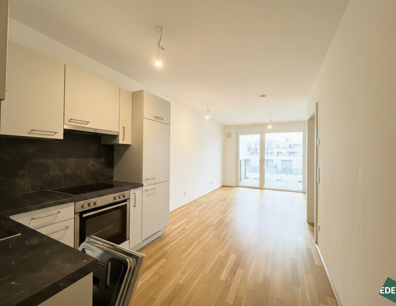 Moderne 2-Zimmer-Wohnung mit Balkon nahe U1