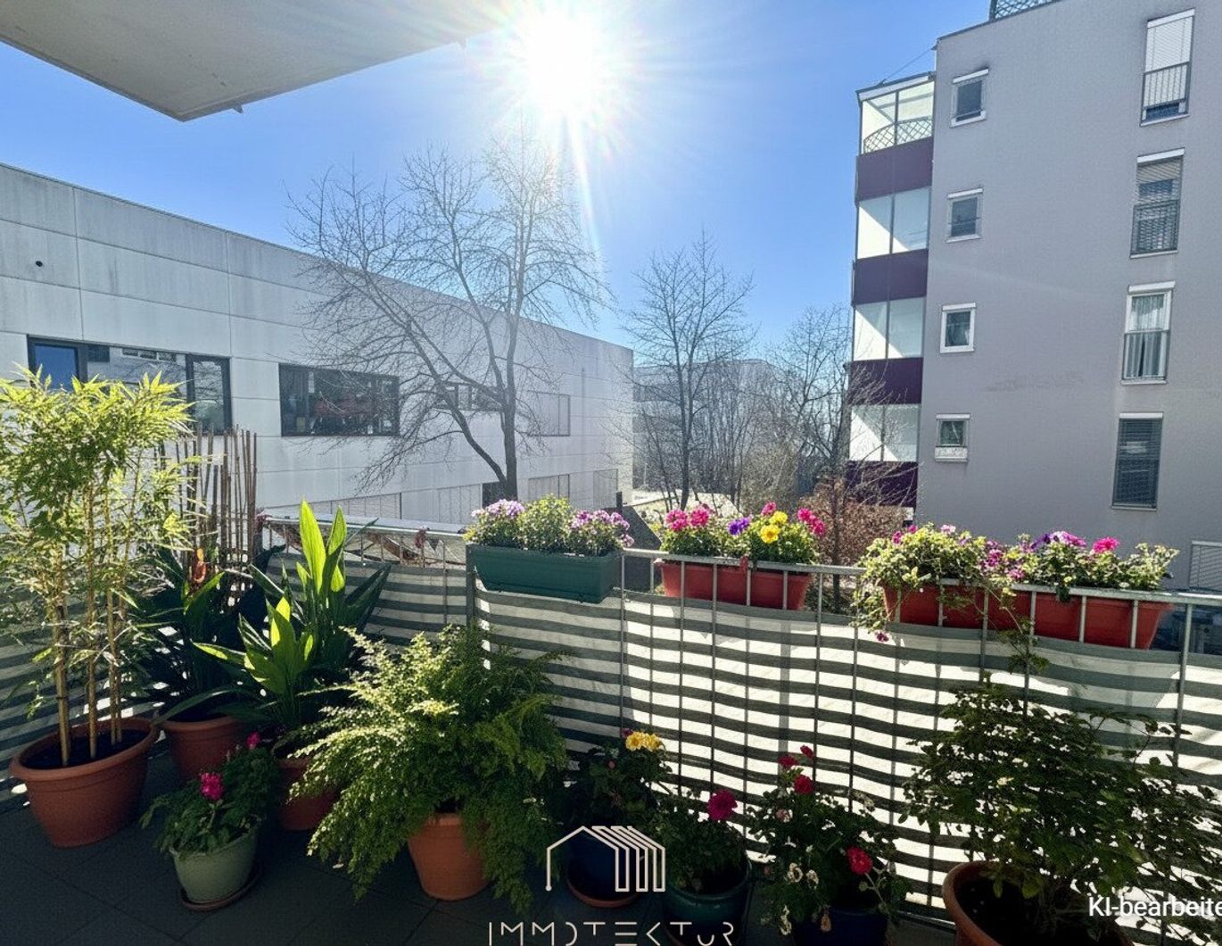 BESTLAGE ST. PETER: Wunderschöne Wohnung mit 2 Zimmer + Extraküche, Balkon und Tiefgarage