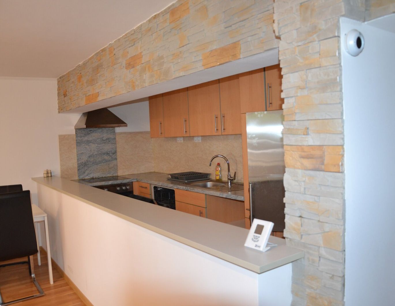 barrierefreie Ferienwohnung möbliert mit Terrasse - Nähe Faakersee mit Berg u. Grünblick