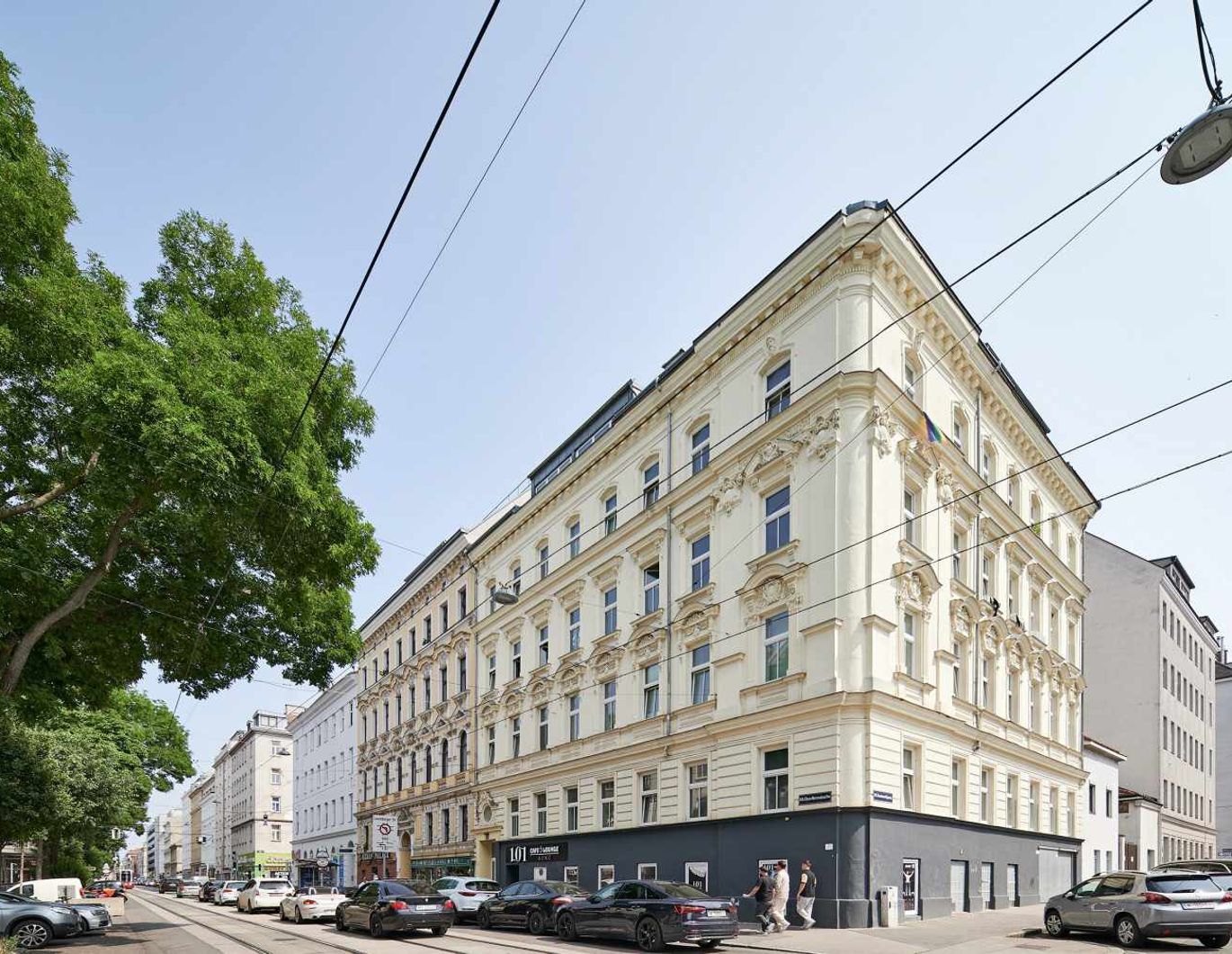 Altbauflair trifft Investmentsicherheit - 2-Zimmer, unbefristet vermietet