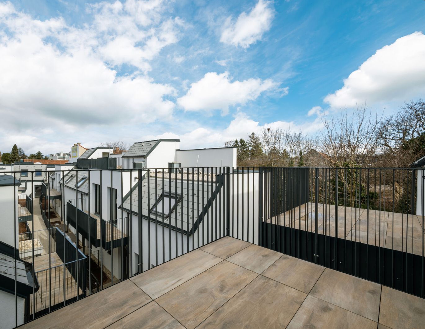 Helle, ruhige 3 Zimmerwohnung mit 2 Balkonen & Grünblick| Belichtung von 2 Himmelsrichtungen | ERSTBEZUG