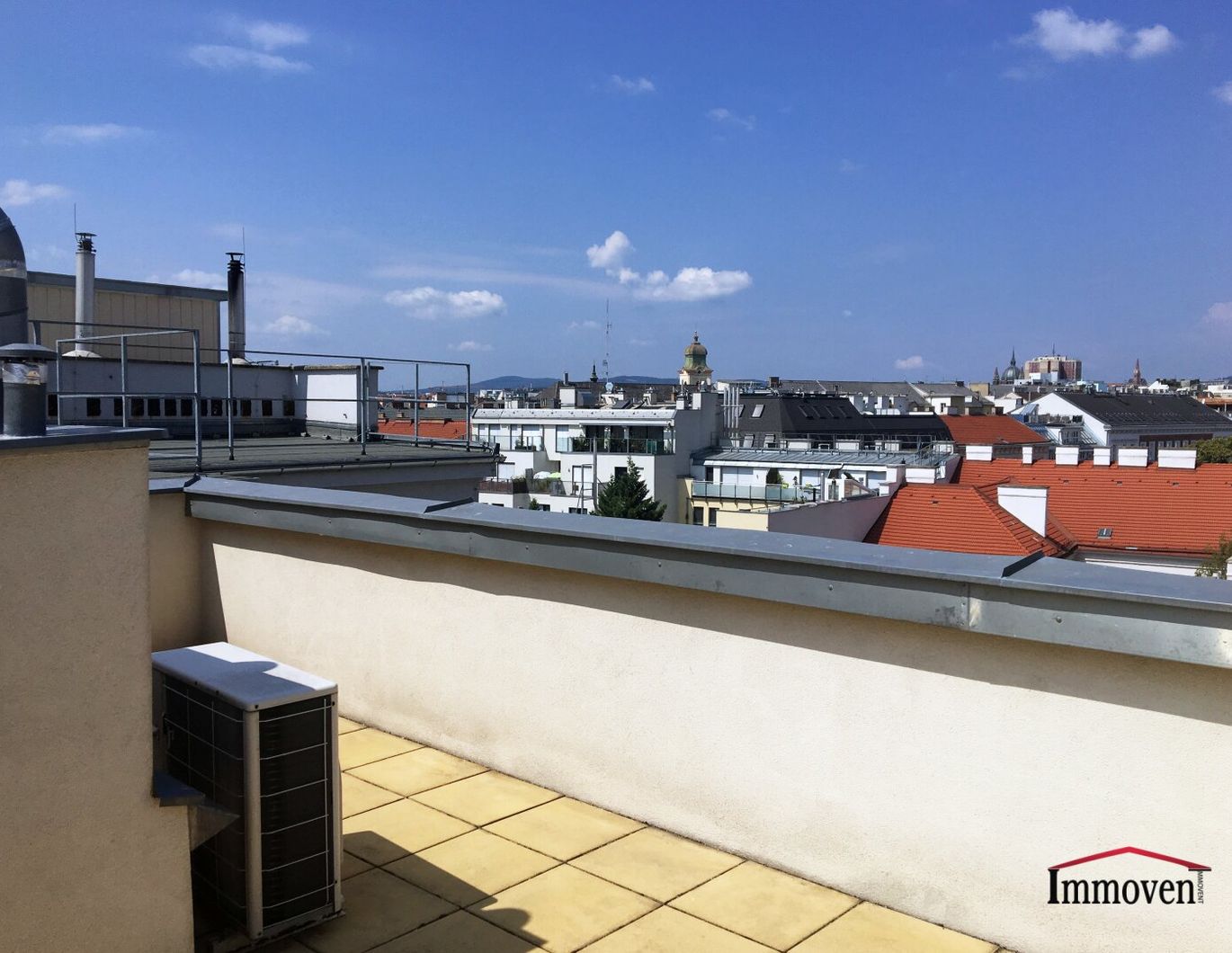 Traumhafte, große Dachterrassenwohnung nahe der Mariahilfer Straße (Mietbeginn 01.03.2026)