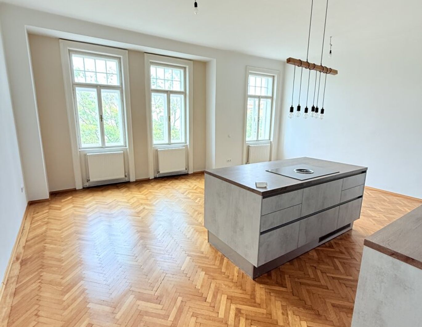 2 Zimmer Altbau-Wohnung in Jugendstil- Zinshausjuwel! Laurentius Platz - U3 Nähe