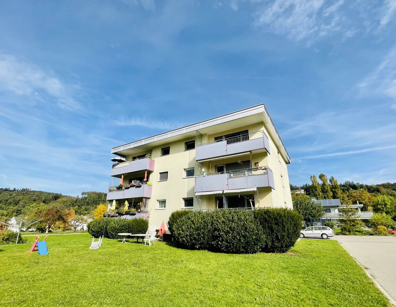 Große, gemütliche 3-Zimmerwohnung mit Balkon in Klaus zu vermieten!