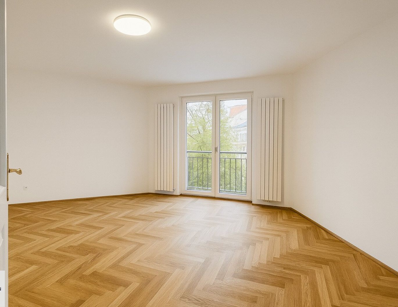 Befristet vermietet: Sanierte 3-Zimmer-Wohnung im 4. Liftstock