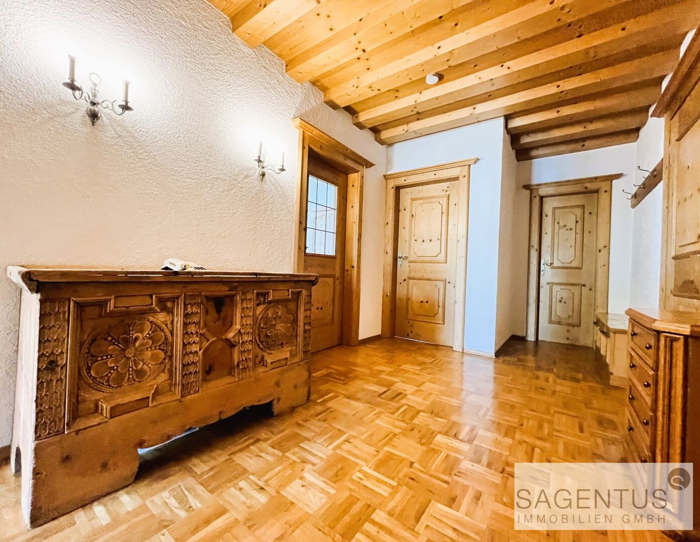 HÖTTING: Charmante, gut eingeteilte 4 -Zimmer Wohnung in BESTLAGE mit Balkon ab sofort zu kaufen!