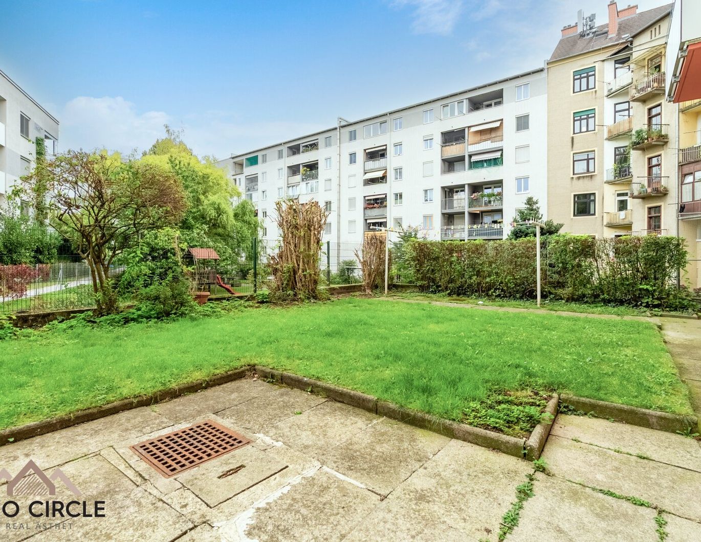 Gestalten Sie Ihr neues Zuhause! 3,5-Zimmer-Wohnung mit französischem Balkon und Gartenmitbenutzung