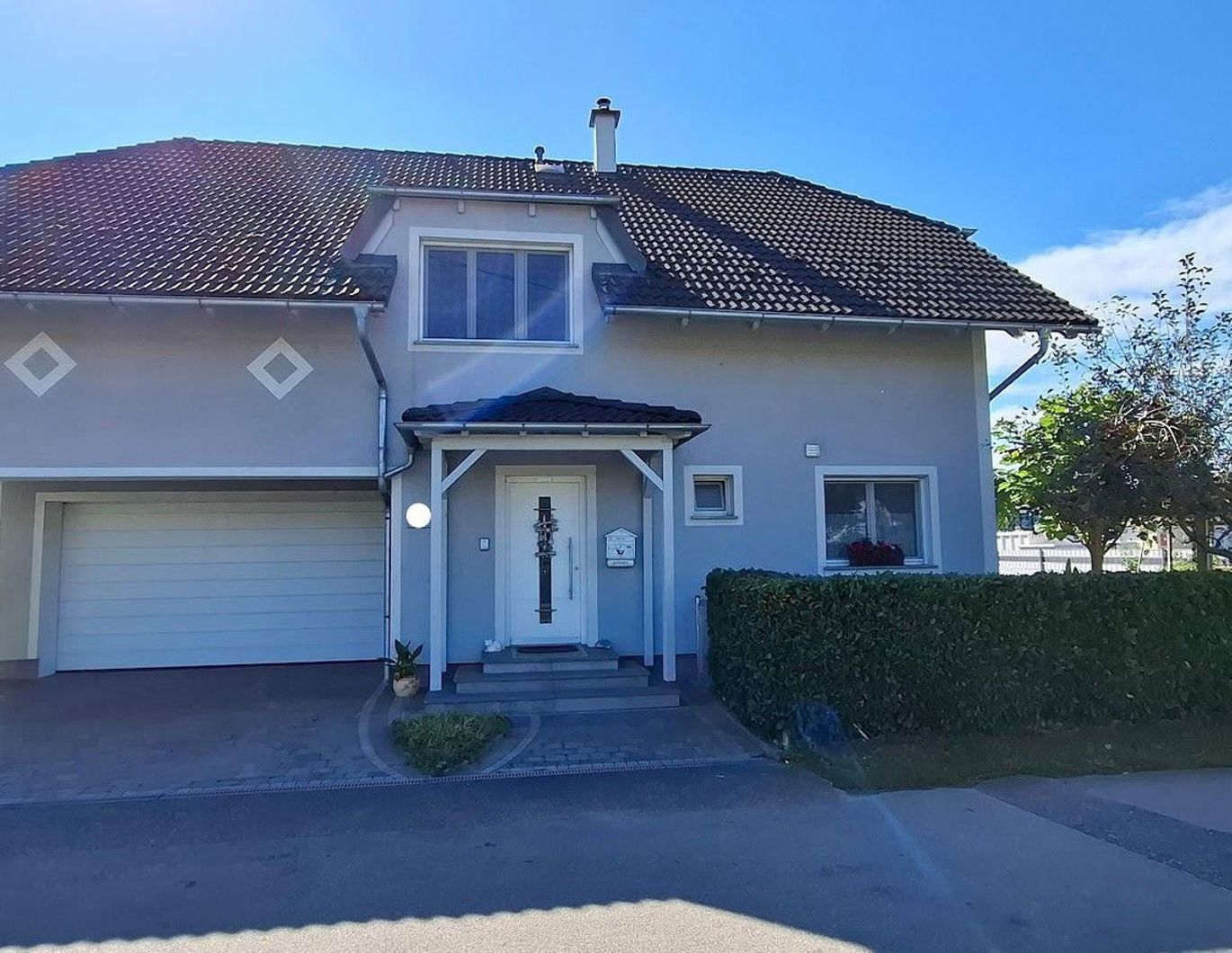 Schickes Einfamilienhaus in ländlicher Umgbung Nähe Linz