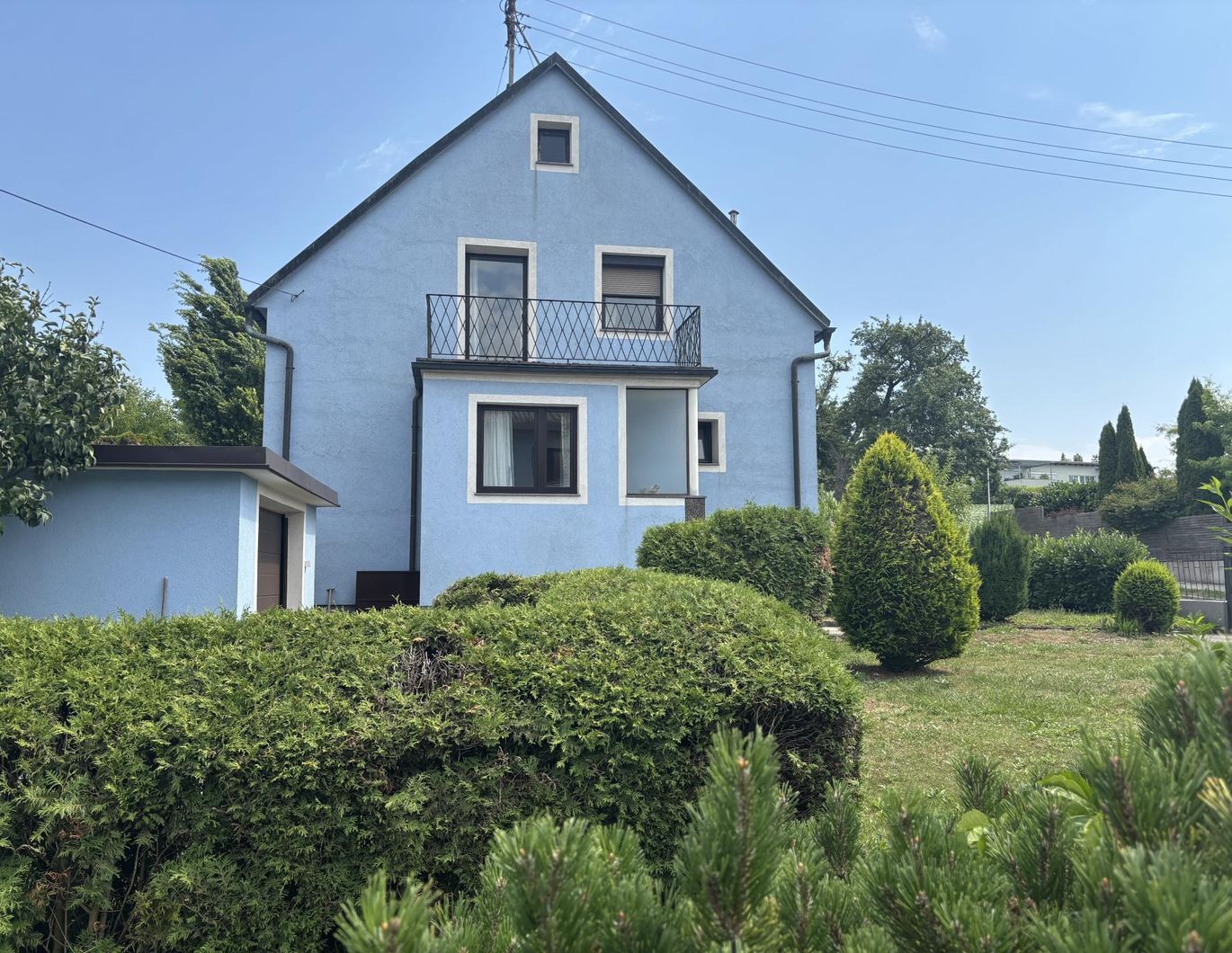 Sanierungsbedürftiges Wohnhaus in attraktiver Lage