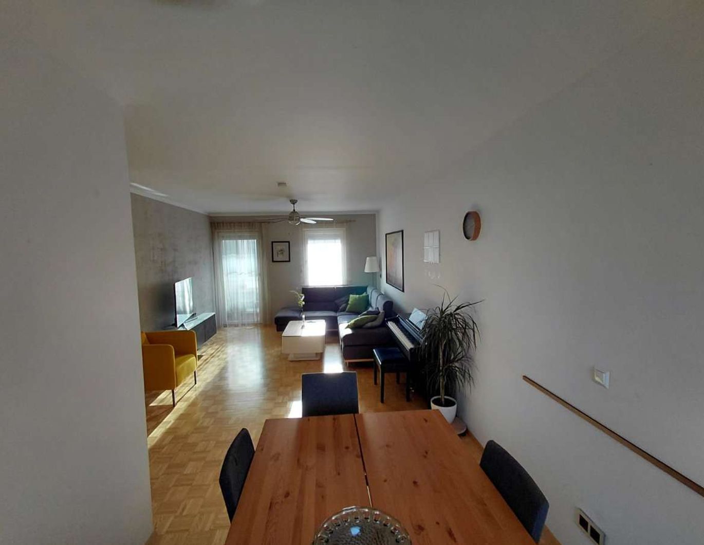 Helle, großzügige 3 Zimmer Wohnung in Annabichl