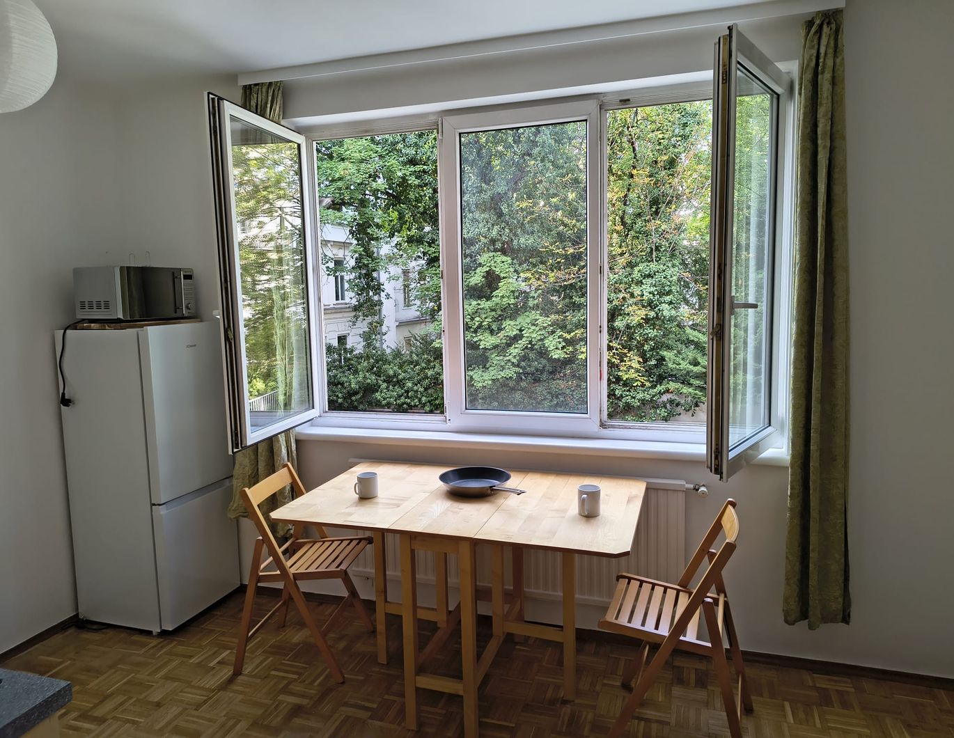 Quiet furnished apartment in the 7th district - private rental