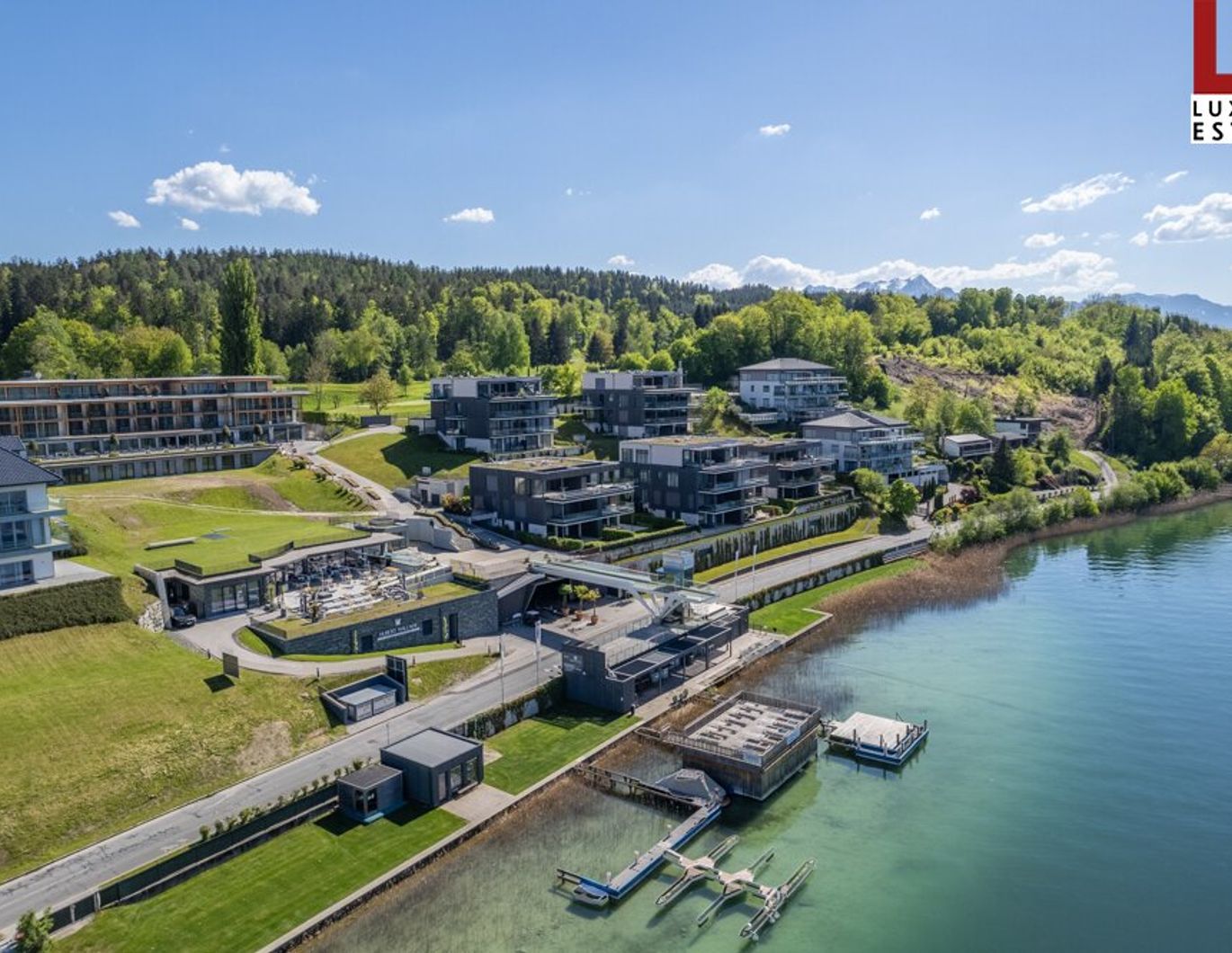 Wörthersee: Luxus-Ferien-Wohnung mit exklusivem See-Zugang
