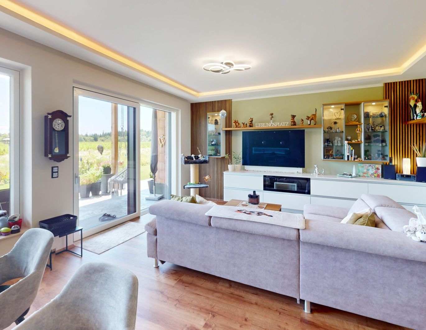 Barrierefreier Design-Bungalow: Smart Living mit Stil, Technik & Nachhaltigkeit - gleich anfragen und begeistern lassen!