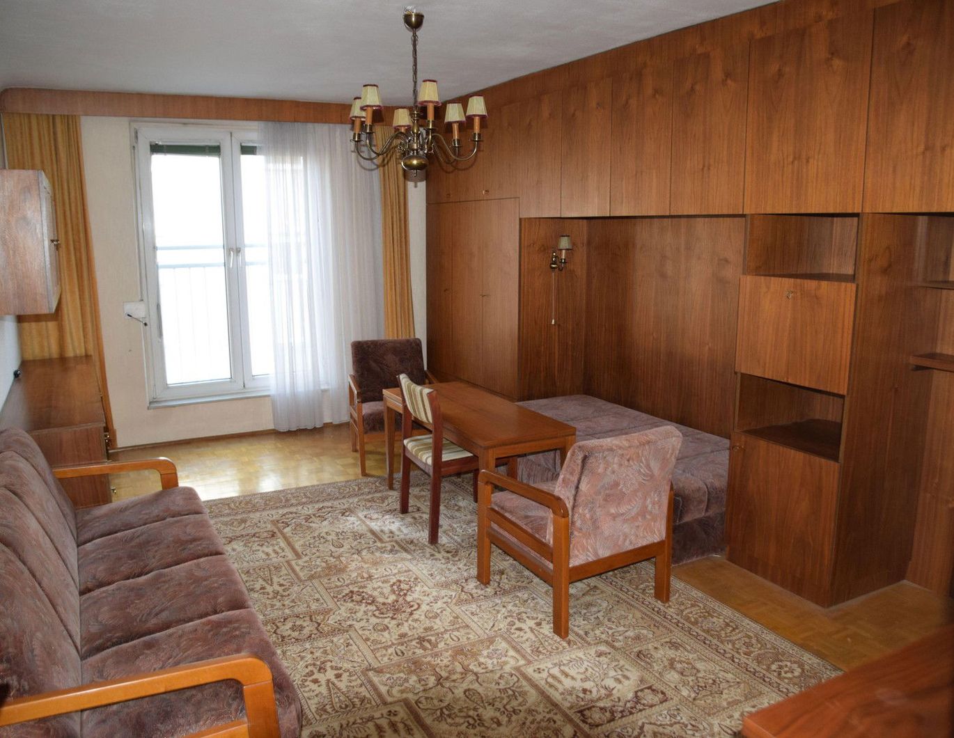 47m² Wohnung, 3. Liftstock, absolut ruhig, 5 Gehminuten zu Bhf.Floridsdorf