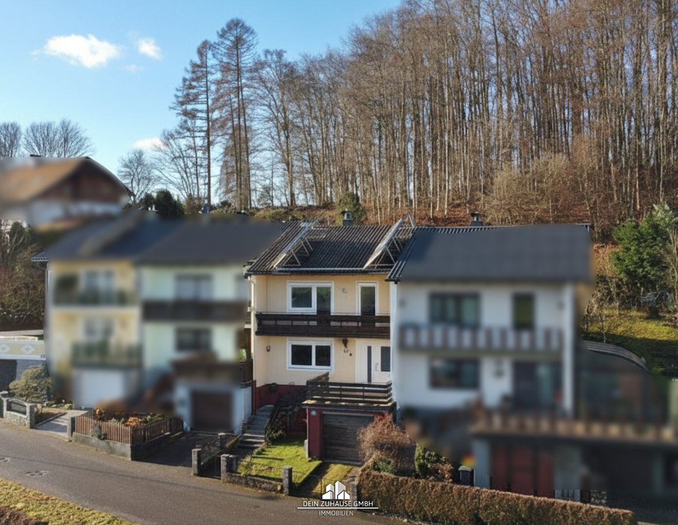DEIN ZUHAUSE in Gmunden am Traunsee: Teilsaniertes Reihenhaus am Stadtrand