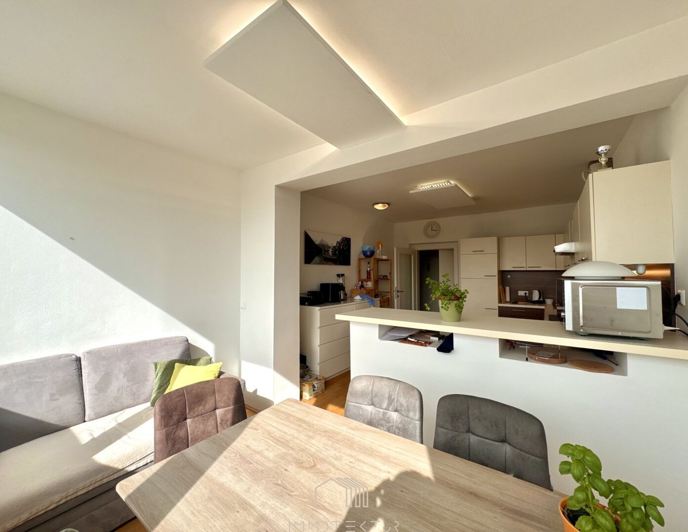 NÄHE UNI GRAZ: Vermietete 4-Zimmer-Wohnung mit Balkon & Lift als ideale Anlage