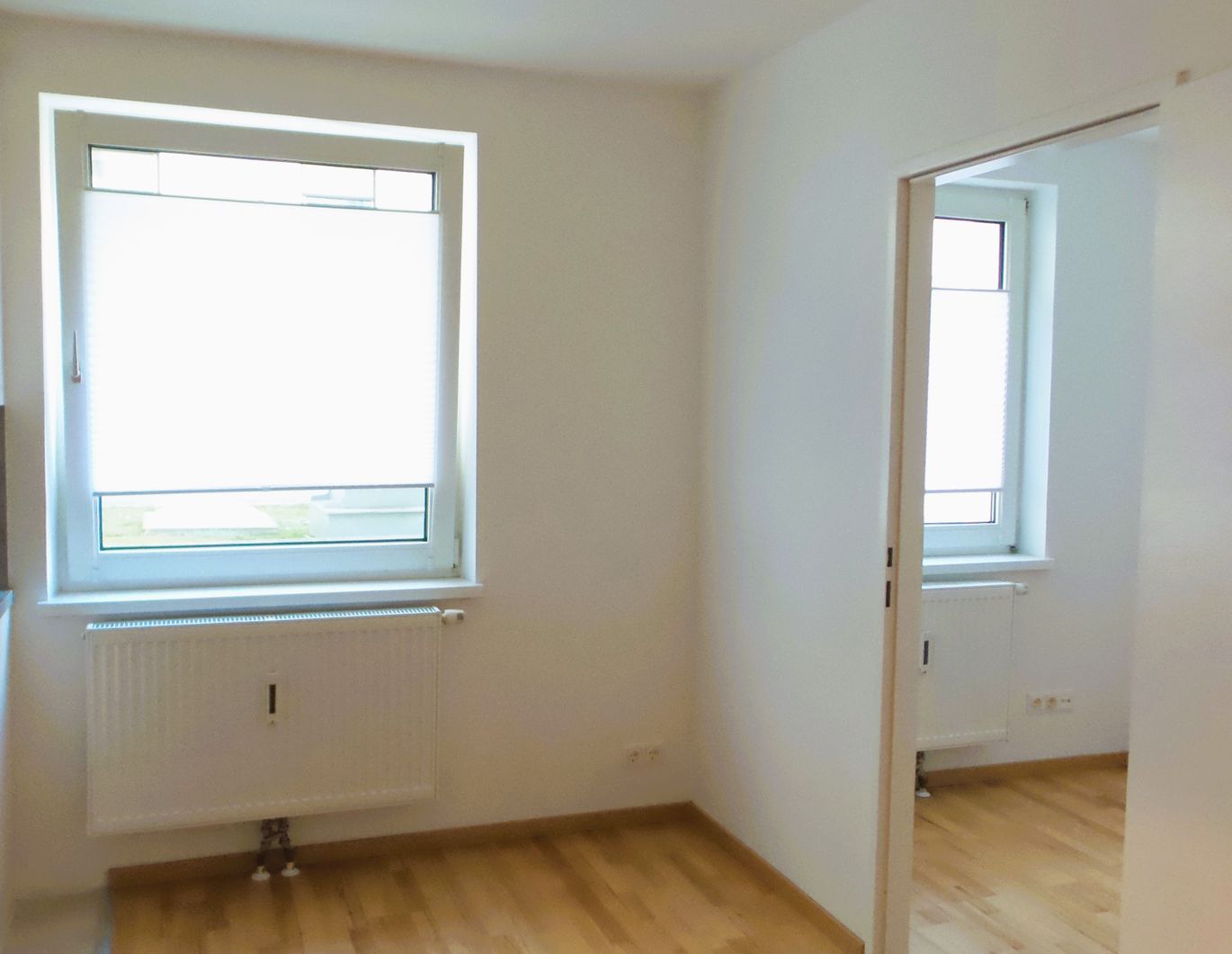 Privatvermietung! 2-Zimmerwohnung Nähe U1 - Ruhelage am grünen Park