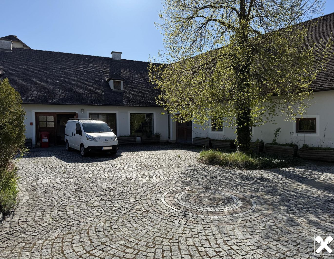 Landhof in Ortslage - Karlstein