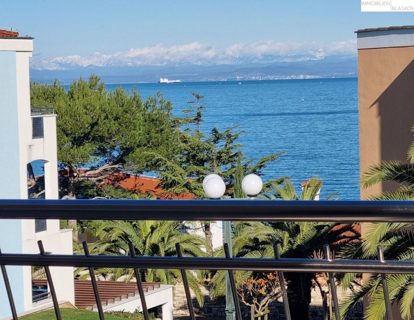 Nur mehr 5 Wohnungen - Exklusive Lage in Istrien - 130 m vom Meer