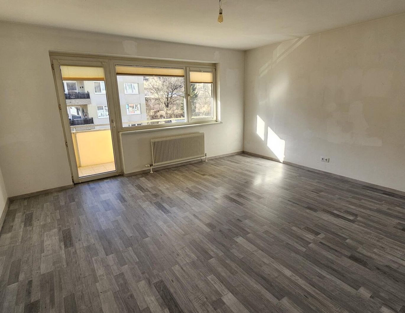 Geförderte 3-Zimmerwohnung, extra Küche und Loggia