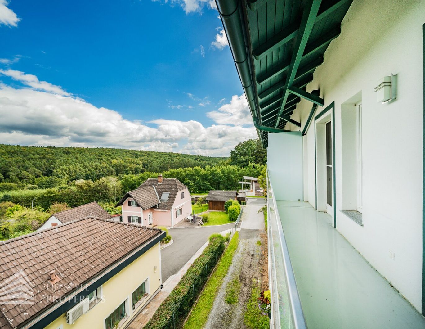 Beeindruckende 2-Zimmer Wohnung mit Balkon
