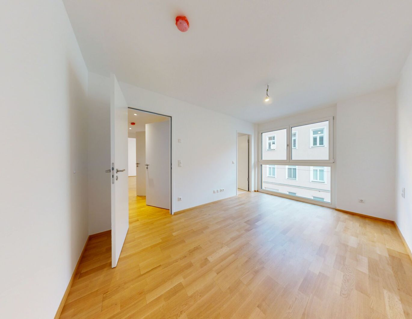 Moderne Erstbezugswohnung mit Balkon in Toplage von Währing