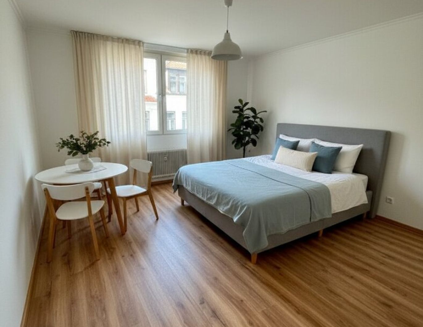 ** Bemerkenswert famose Zweizimmerwohnung nahe der KF- Uni zu vermieten. WG geeignet ** Frisch saniert