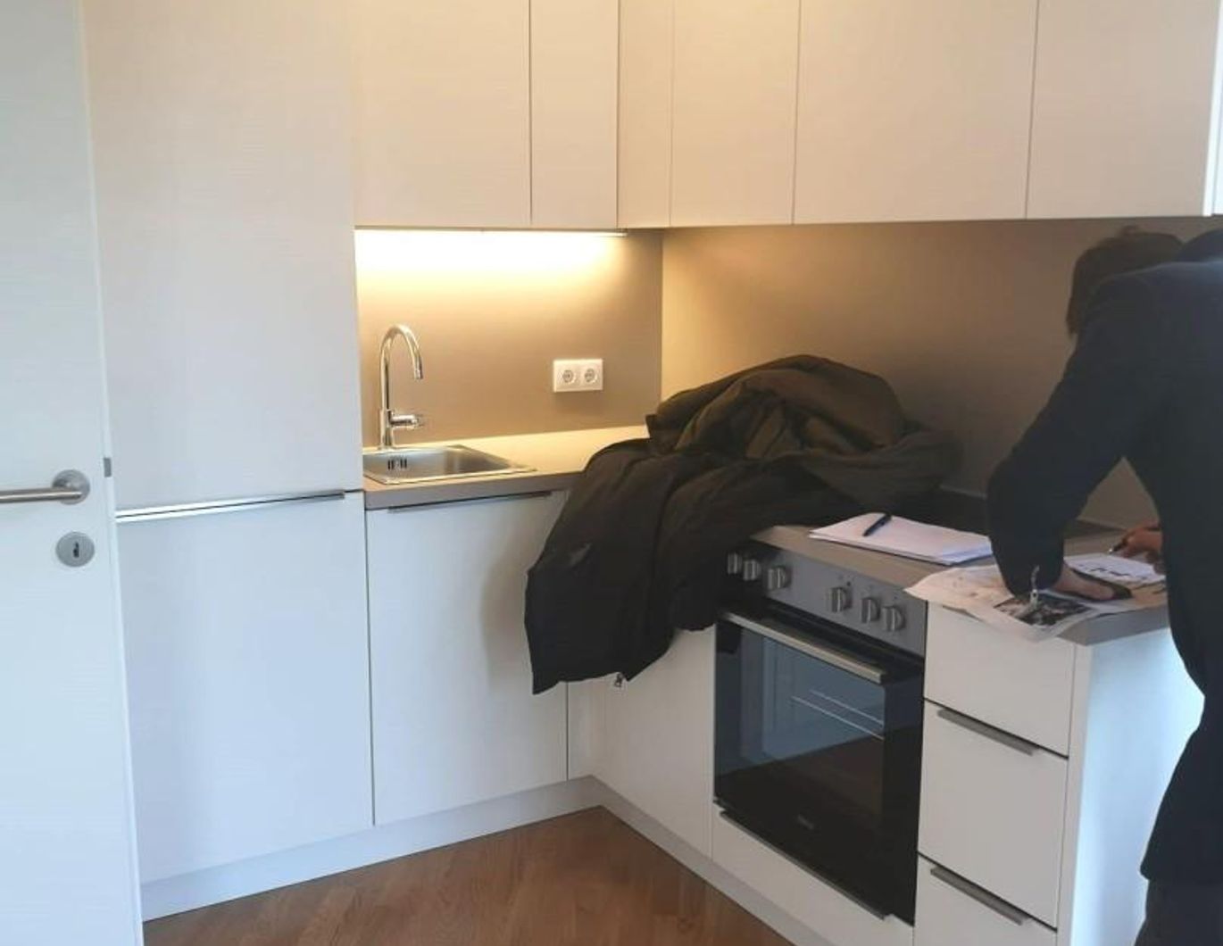 Moderne 2-Zimmer Neubauwohnung mit großem Balkon - 2. OG