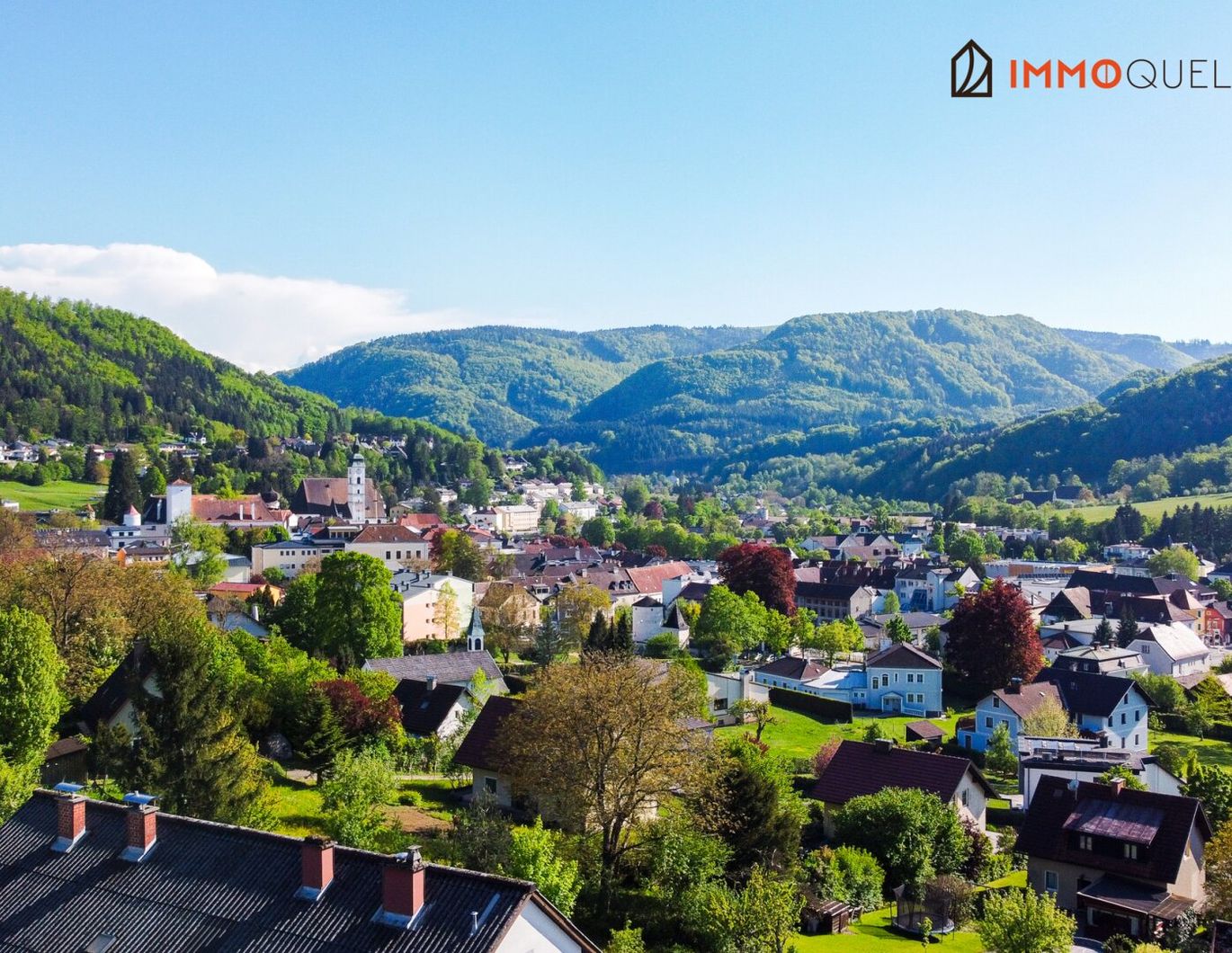Ihr Zuhause am sonnigen Südhang mit Panoramablick, Garten & Ruhe