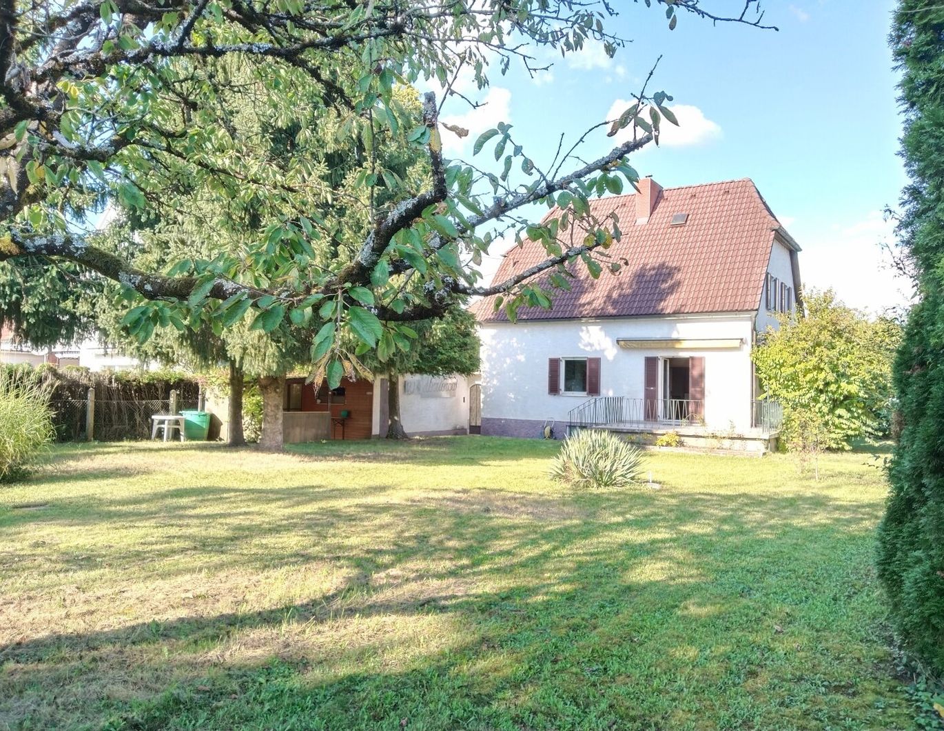 Einfamilienhaus mit großem sonnigen Garten in gefragter Leondinger Lage!
